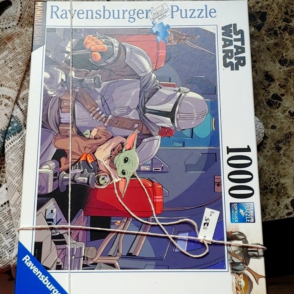 Mandalorian and Guru Star Wars puzzle get before movie